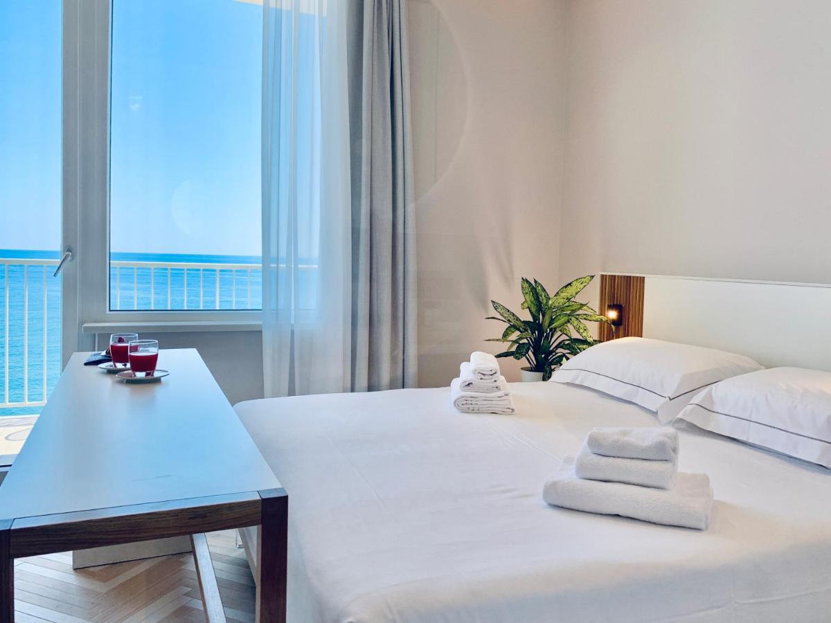 Hotel Corallo إمبيريا المظهر الخارجي الصورة