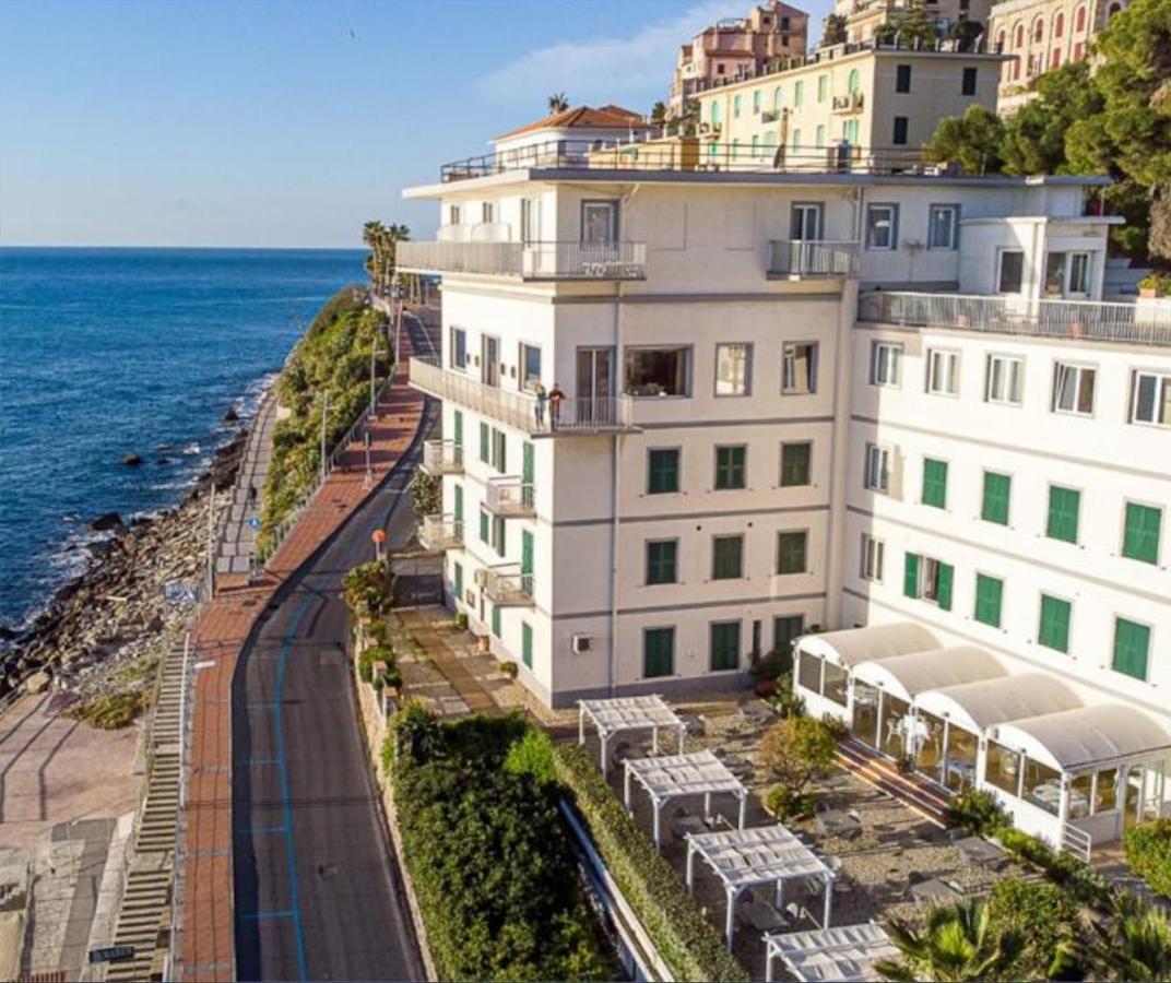 Hotel Corallo إمبيريا المظهر الخارجي الصورة